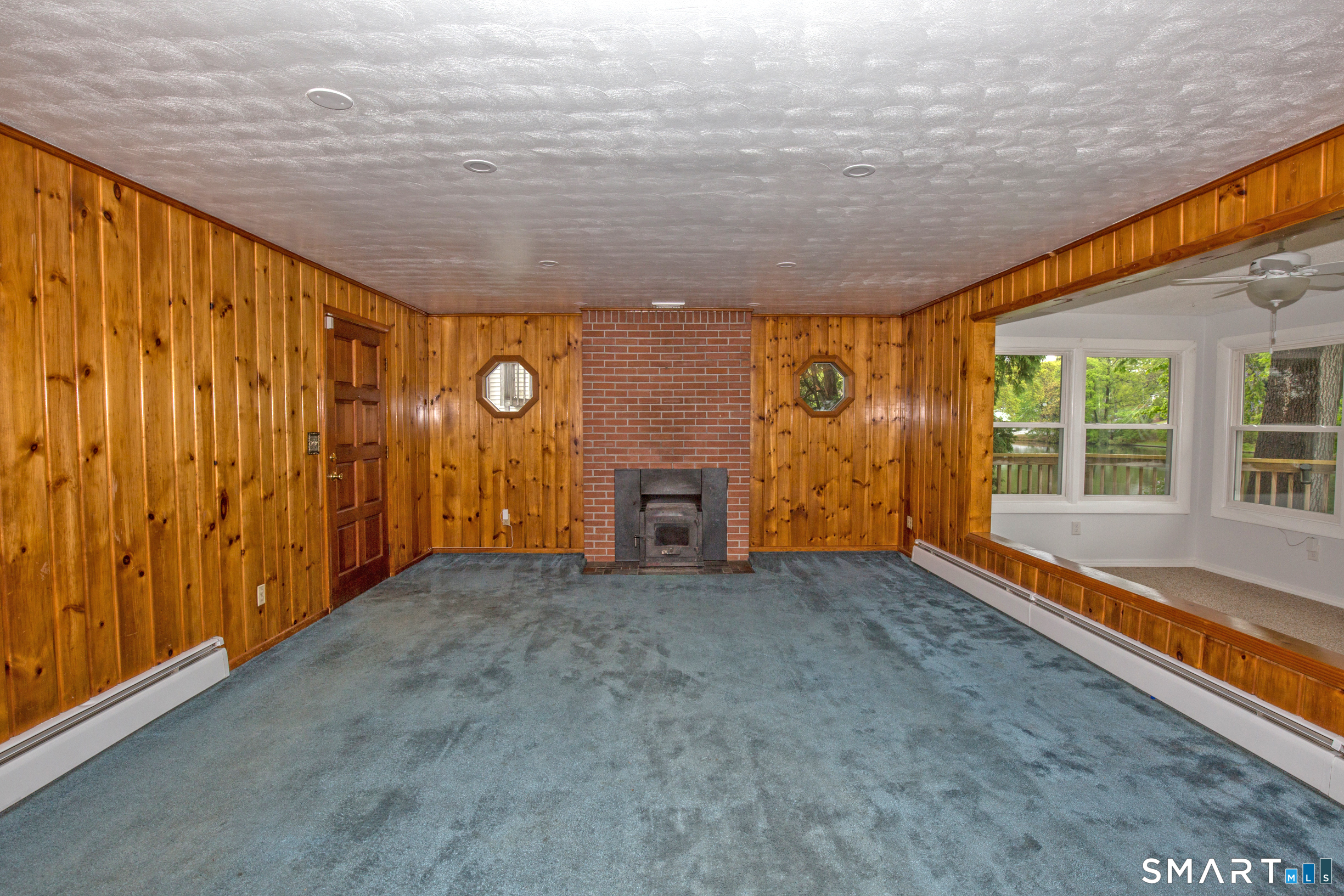 143 Cottage Road Enfield CT 06082
