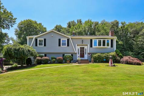 407 Curtiss Street Southington CT 06489