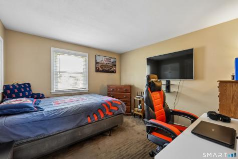 407 Curtiss Street Southington CT 06489