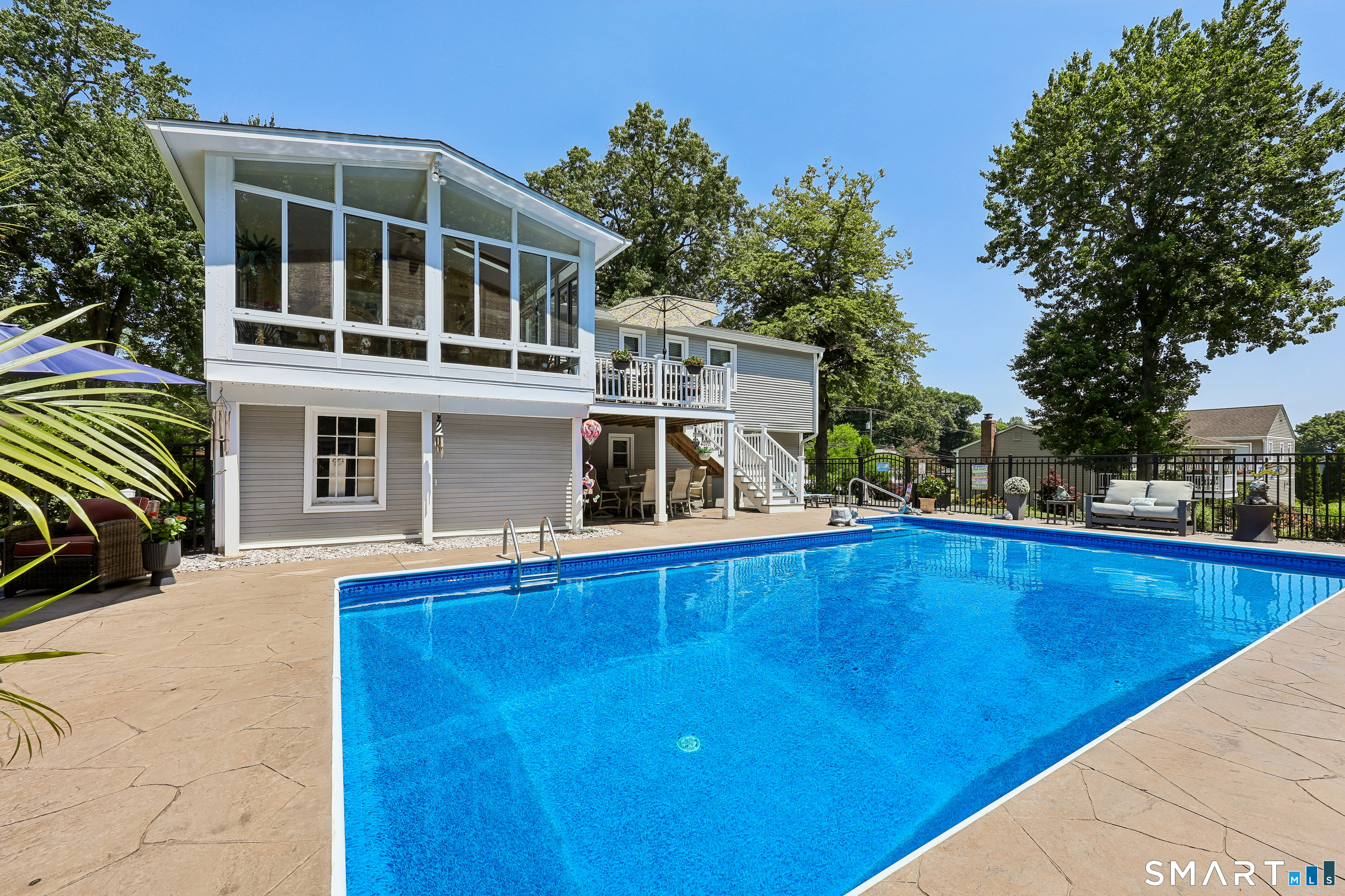 407 Curtiss Street Southington CT 06489