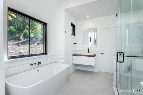 lot7B Nicolina Way Newtown CT 06470