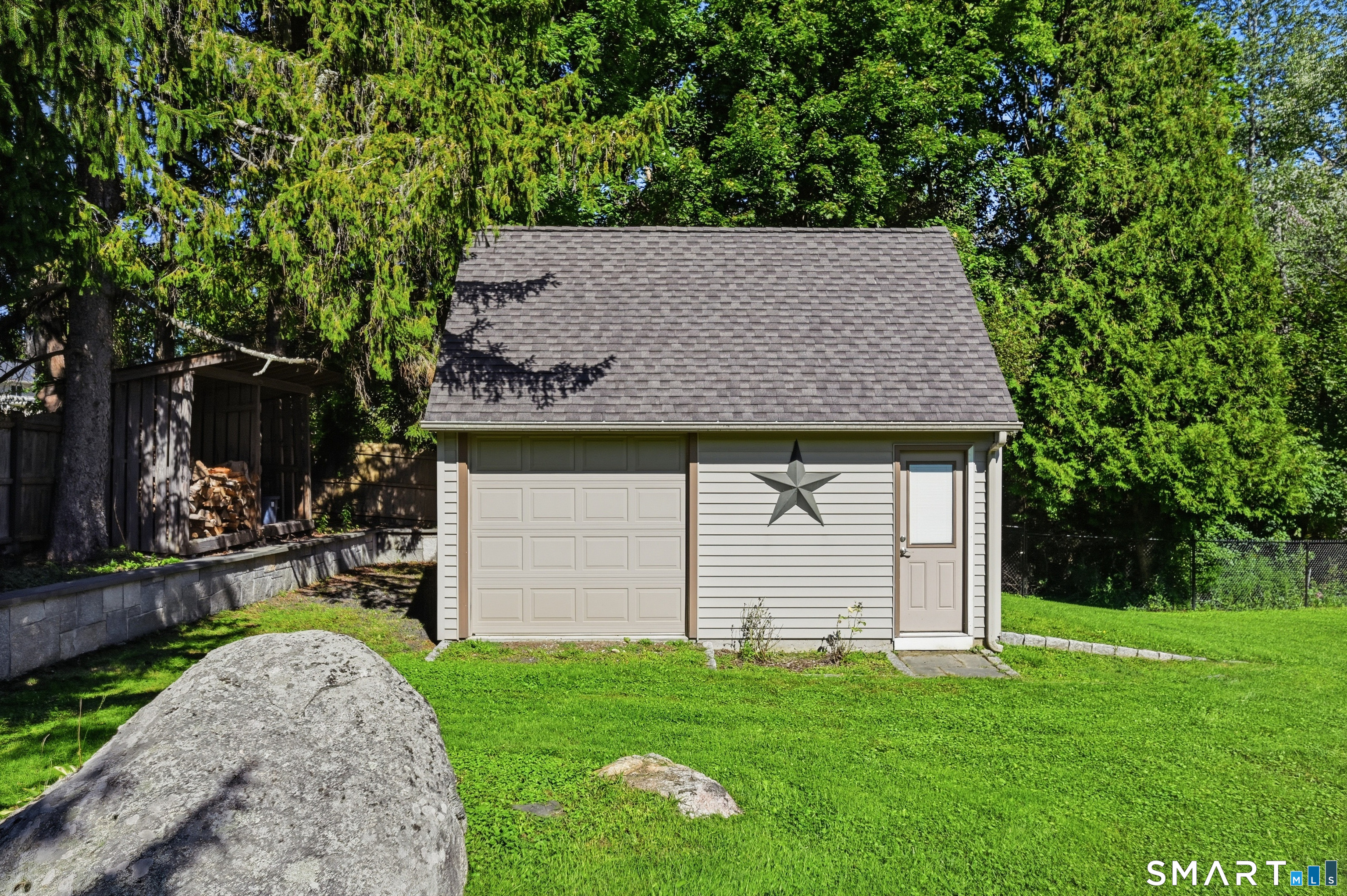 2 Sunnyside Avenue Danbury CT 06811