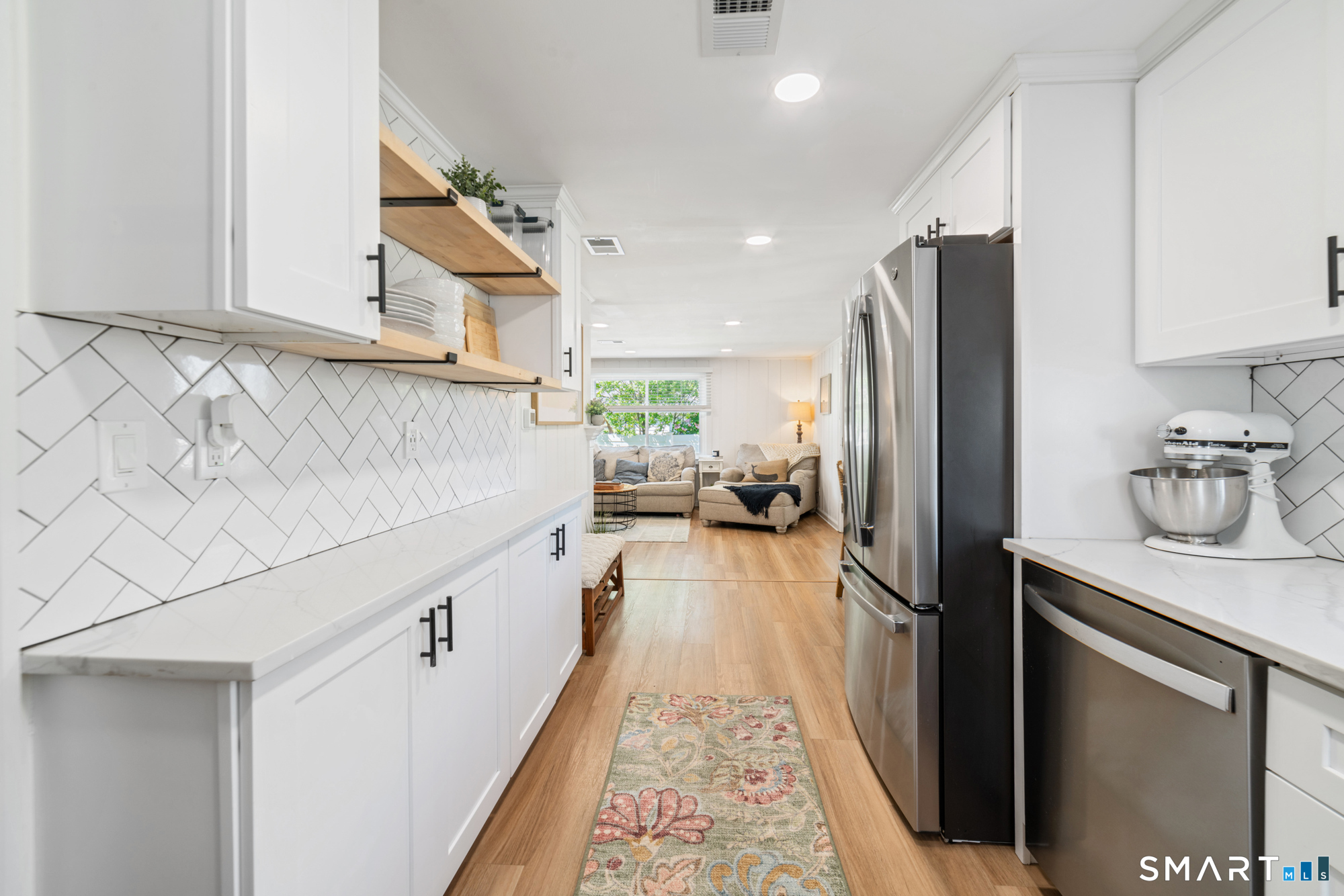 18 Catherine Court Milford CT 06460