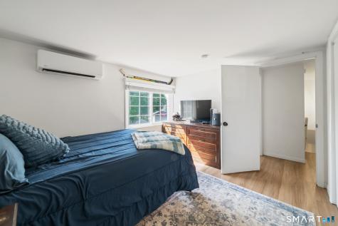 18 Catherine Court Milford CT 06460