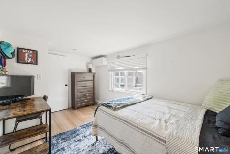 18 Catherine Court Milford CT 06460