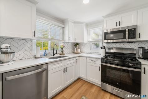 18 Catherine Court Milford CT 06460
