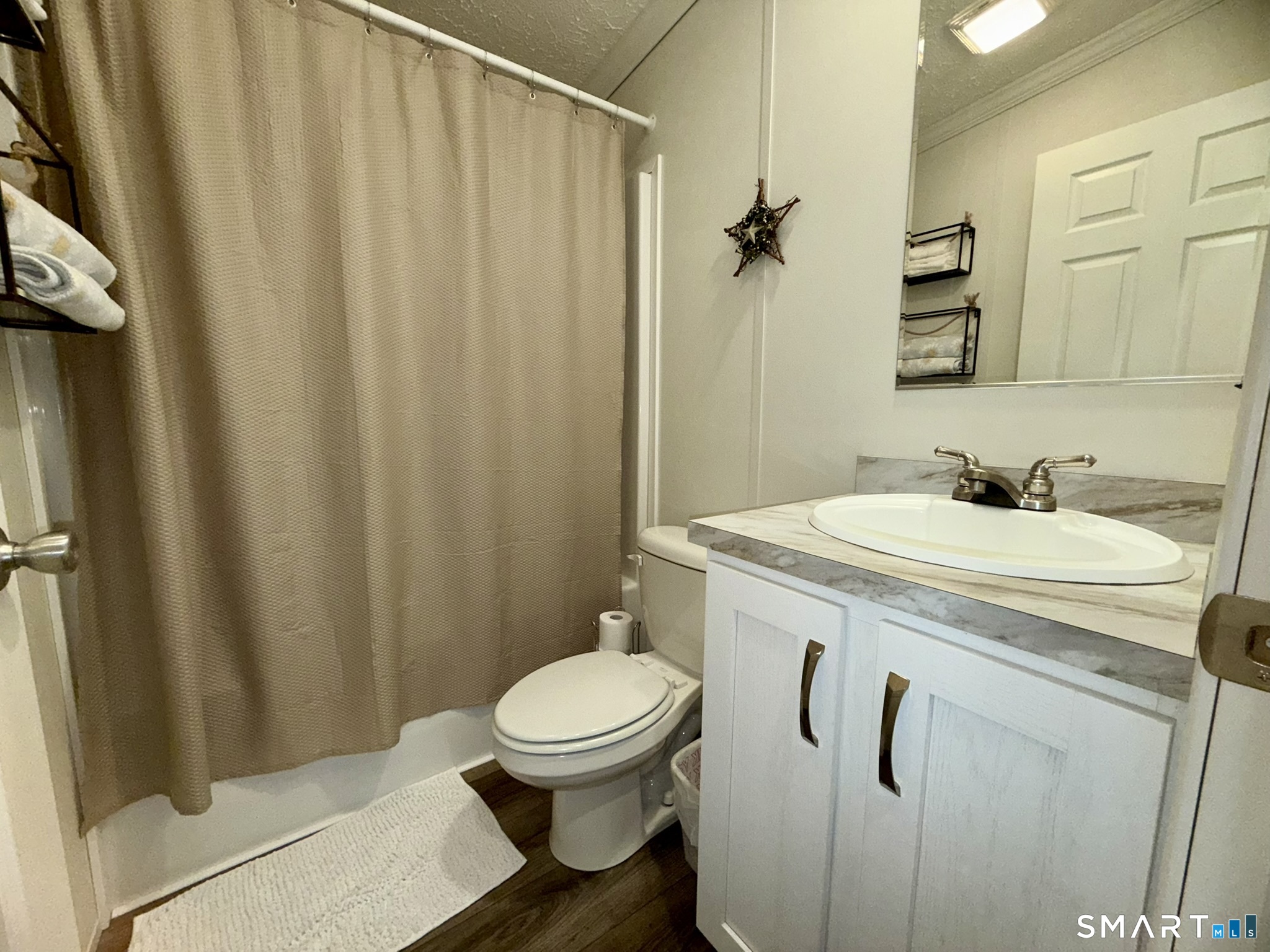 40 Matthews Street Bristol CT 06010