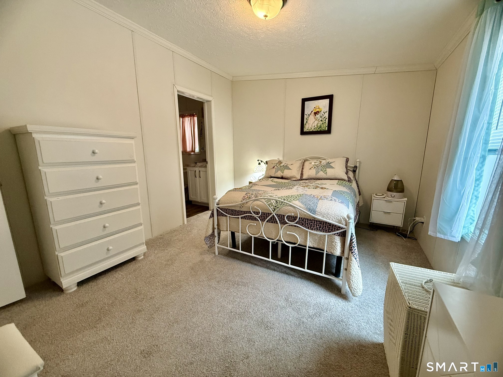 40 Matthews Street Bristol CT 06010