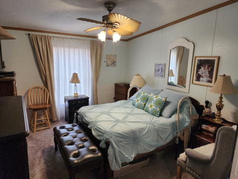 43 Evergreen Park Clinton CT 06413