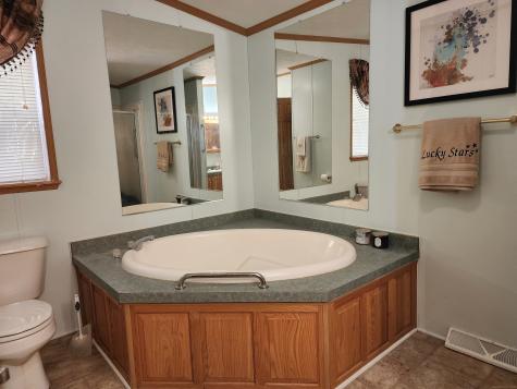 43 Evergreen Park Clinton CT 06413