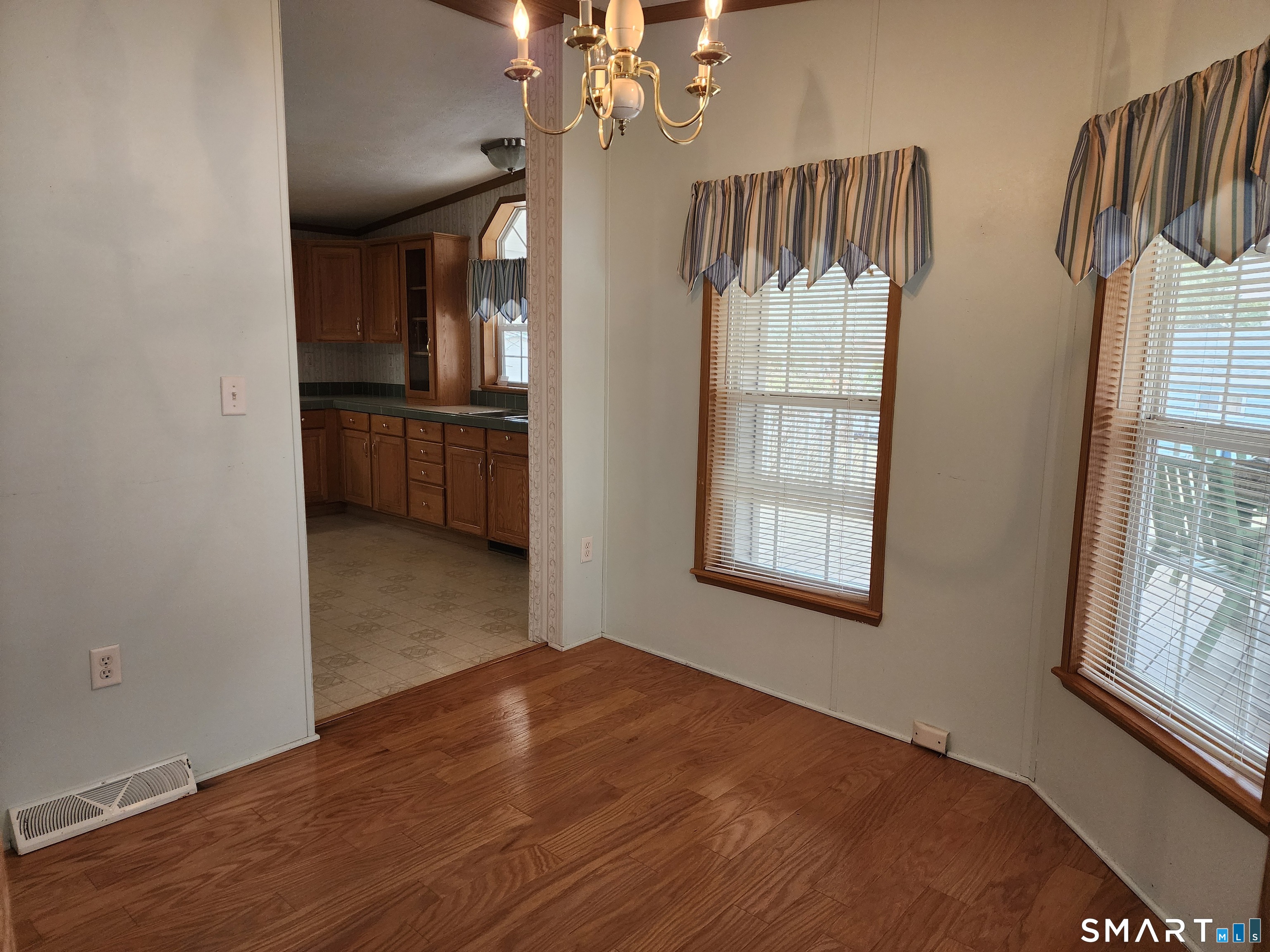 43 Evergreen Park Clinton CT 06413