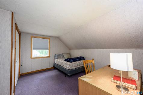 93 Pool Road North Haven CT 06473