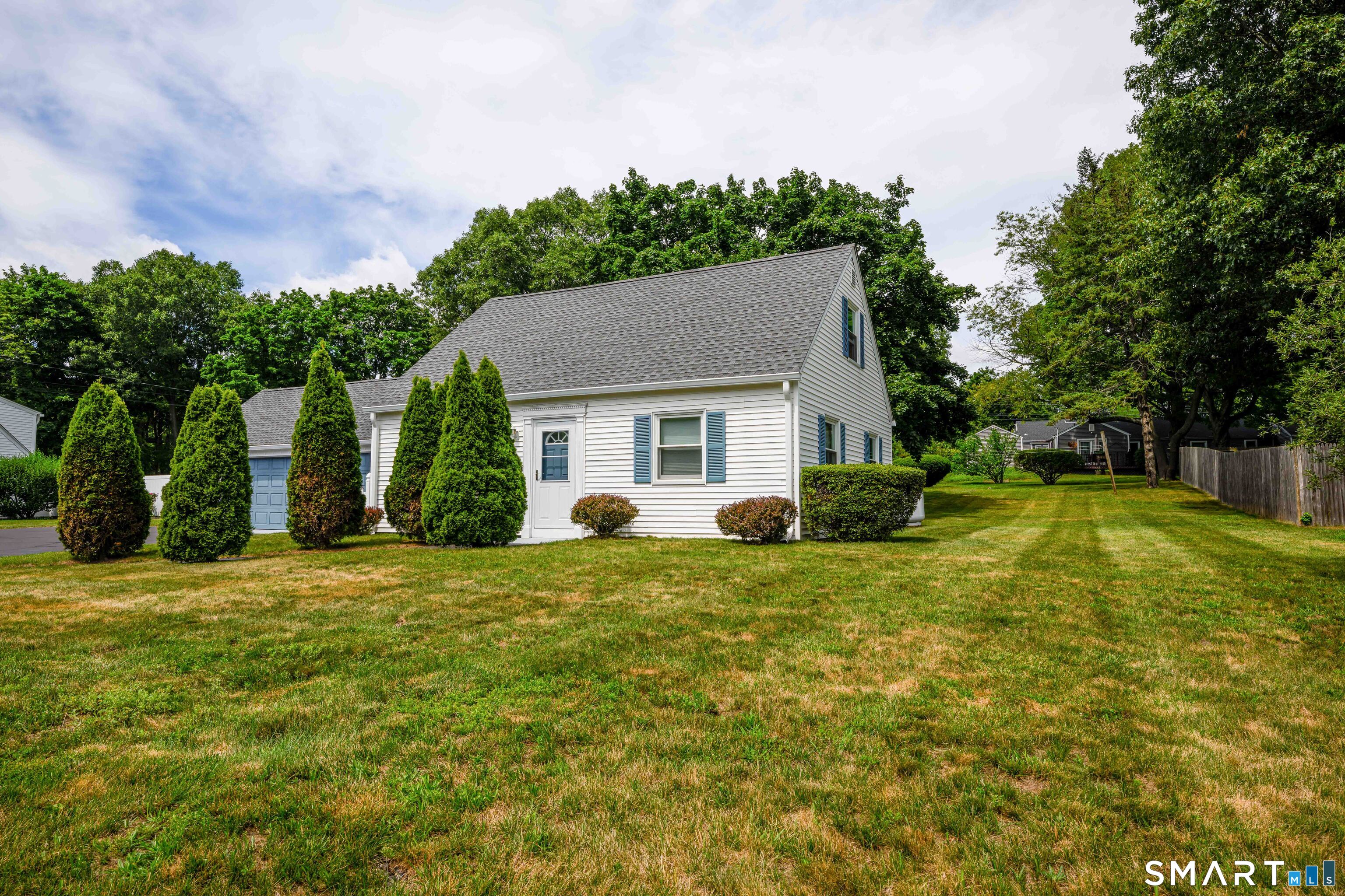 93 Pool Road North Haven CT 06473