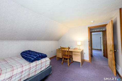 93 Pool Road North Haven CT 06473