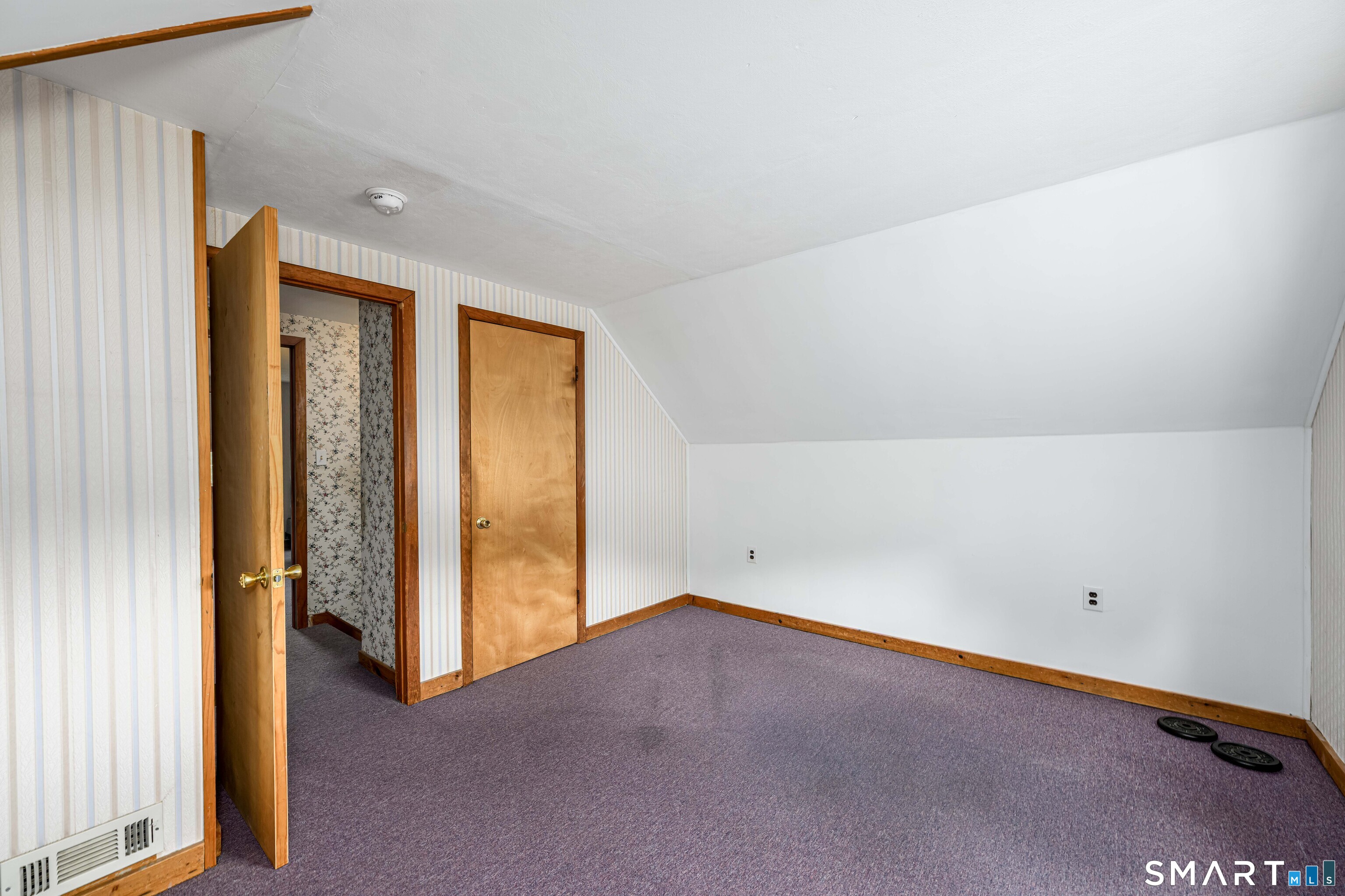 93 Pool Road North Haven CT 06473