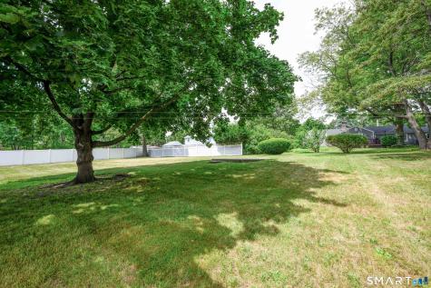 93 Pool Road North Haven CT 06473