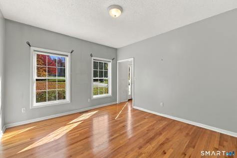 47 Fairlawn Drive Wallingford CT 06492