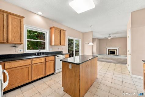 47 Fairlawn Drive Wallingford CT 06492