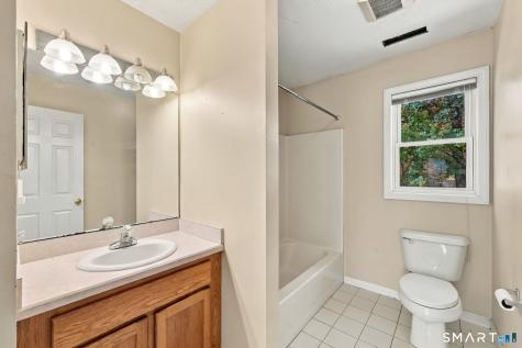 47 Fairlawn Drive Wallingford CT 06492