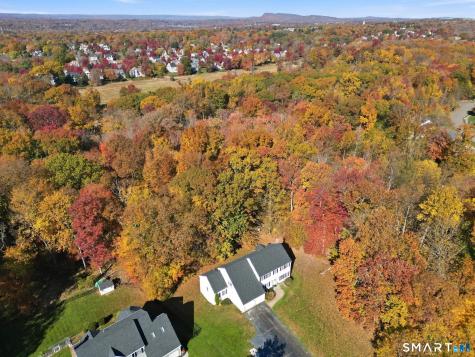 47 Fairlawn Drive Wallingford CT 06492
