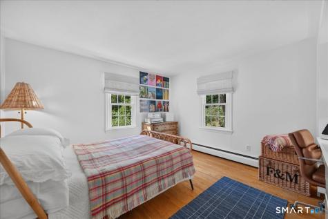 40 Sunset Terrace Essex CT 06426