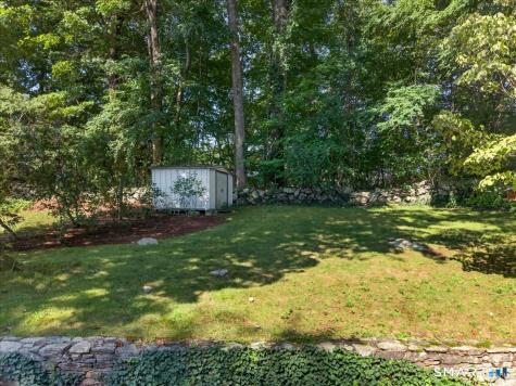 40 Sunset Terrace Essex CT 06426
