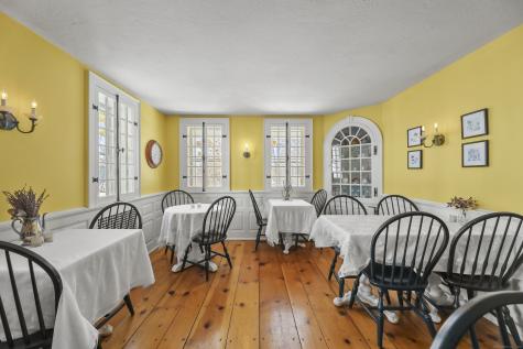 802 State Road Richmond MA 01254