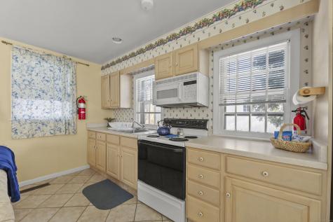 802 State Road Richmond MA 01254
