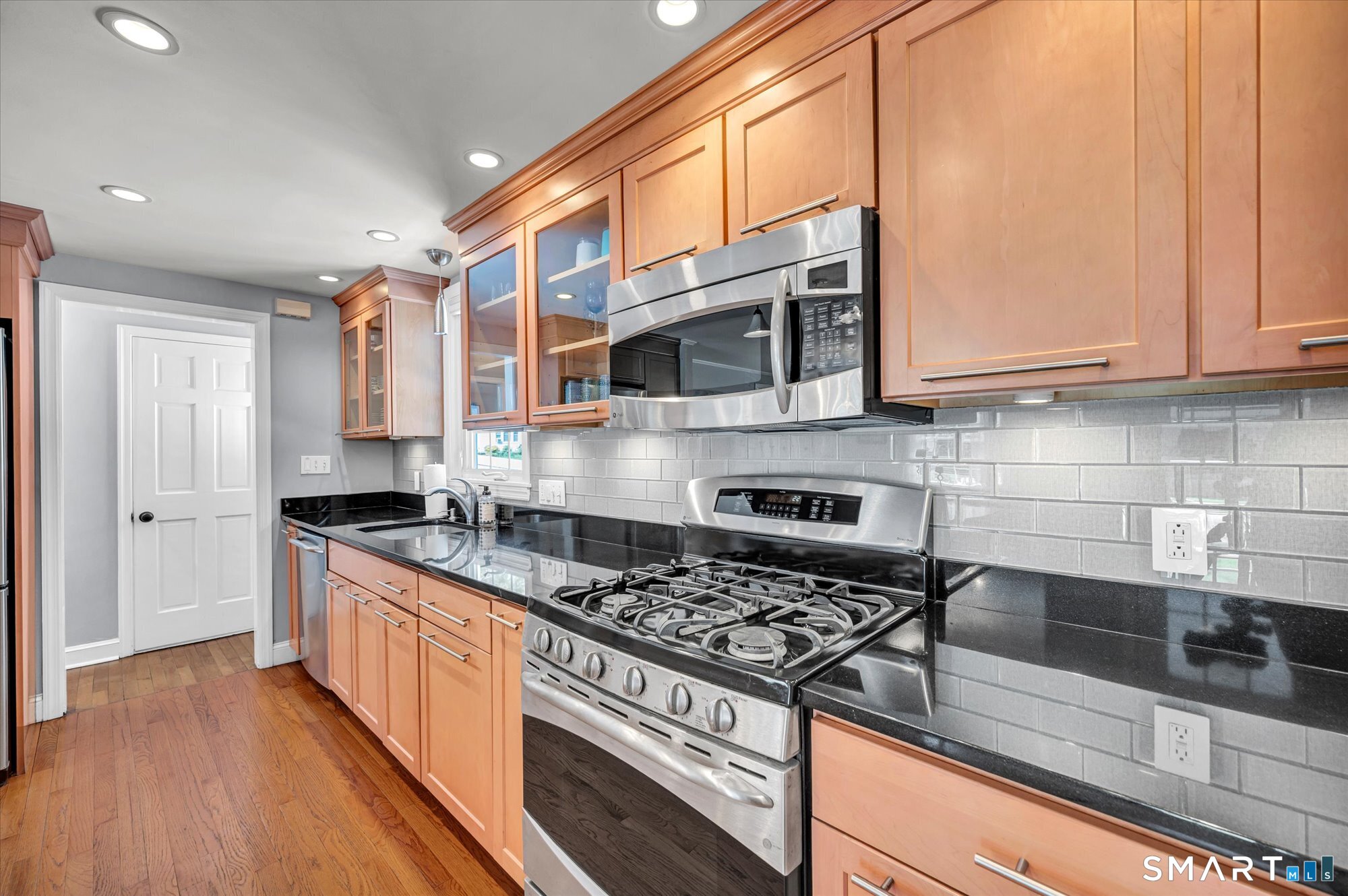 74 Argyle Avenue West Hartford CT 06107
