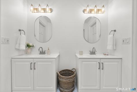 20 Cherry Lane Wilton CT 06897