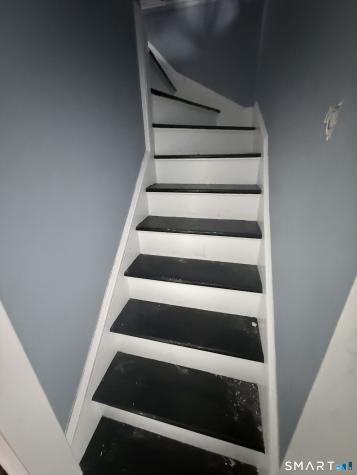 111 Elmwood Place Bridgeport CT 06605