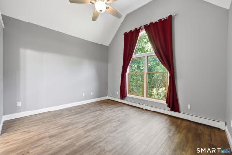 41 Forsyth Road Montville CT 06370