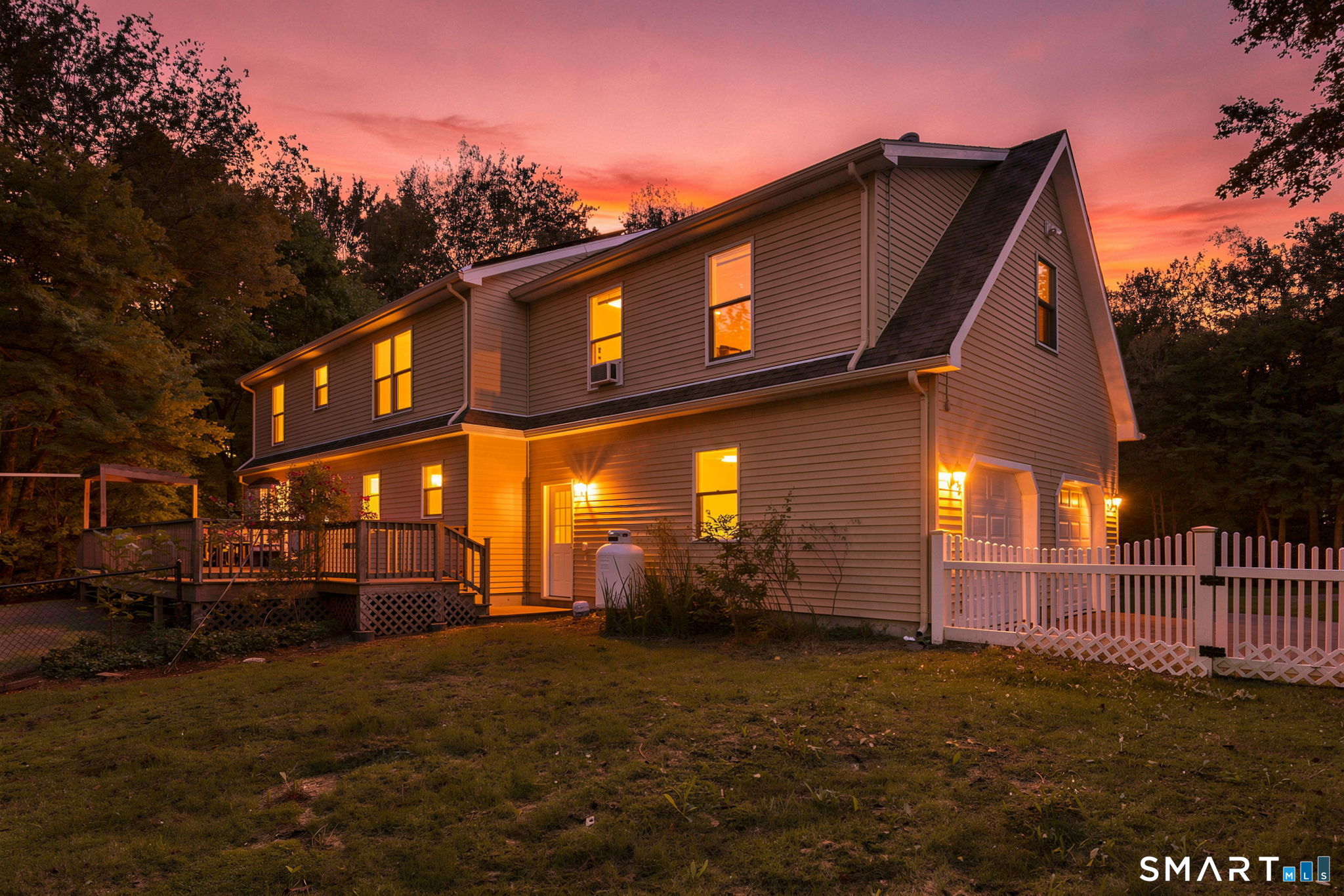 41 Forsyth Road Montville CT 06370