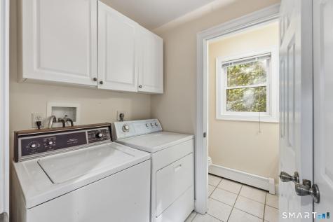 41 Forsyth Road Montville CT 06370