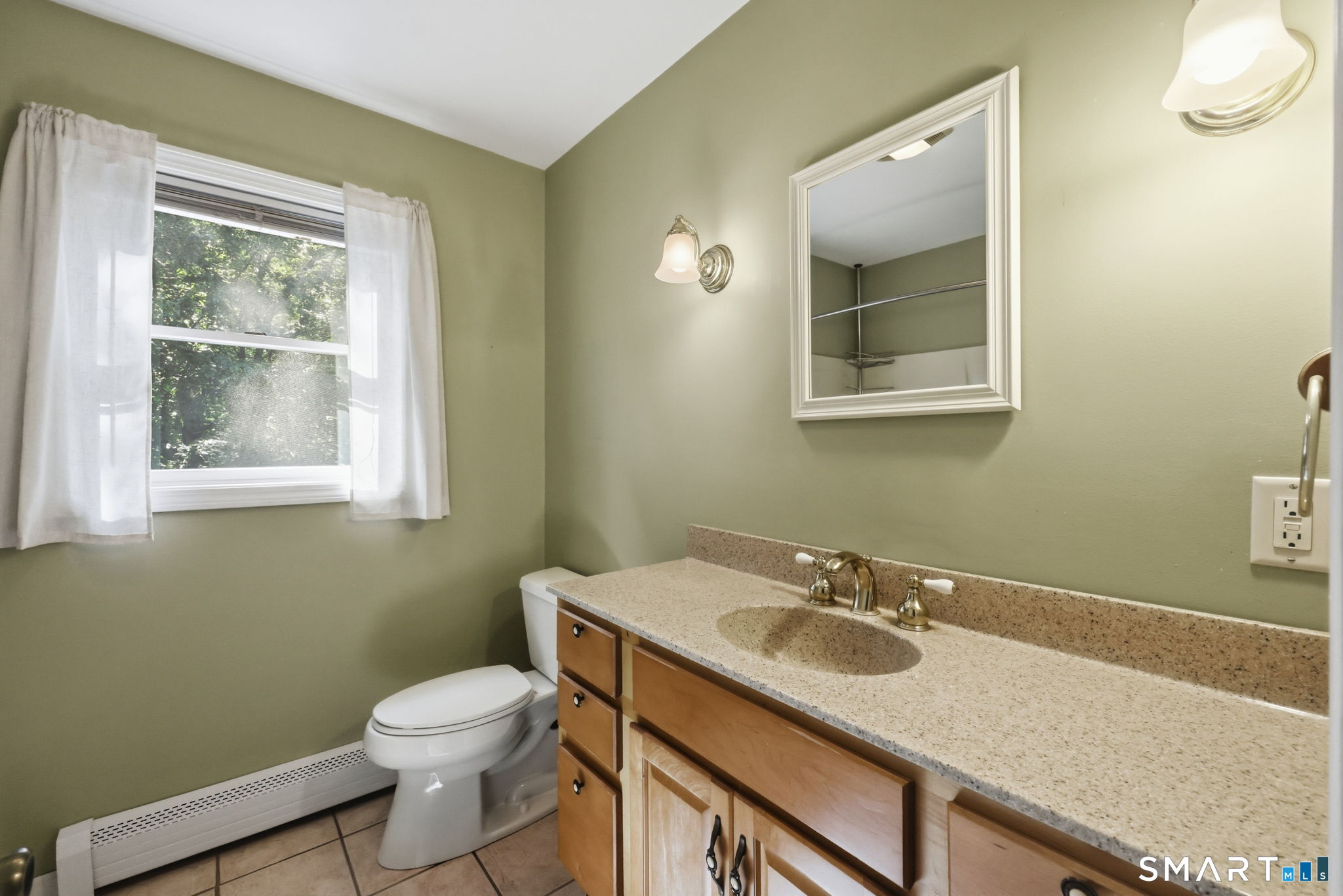 41 Forsyth Road Montville CT 06370