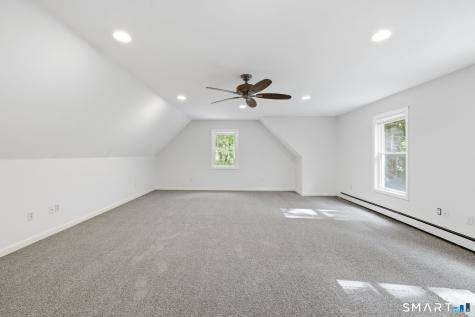 41 Forsyth Road Montville CT 06370