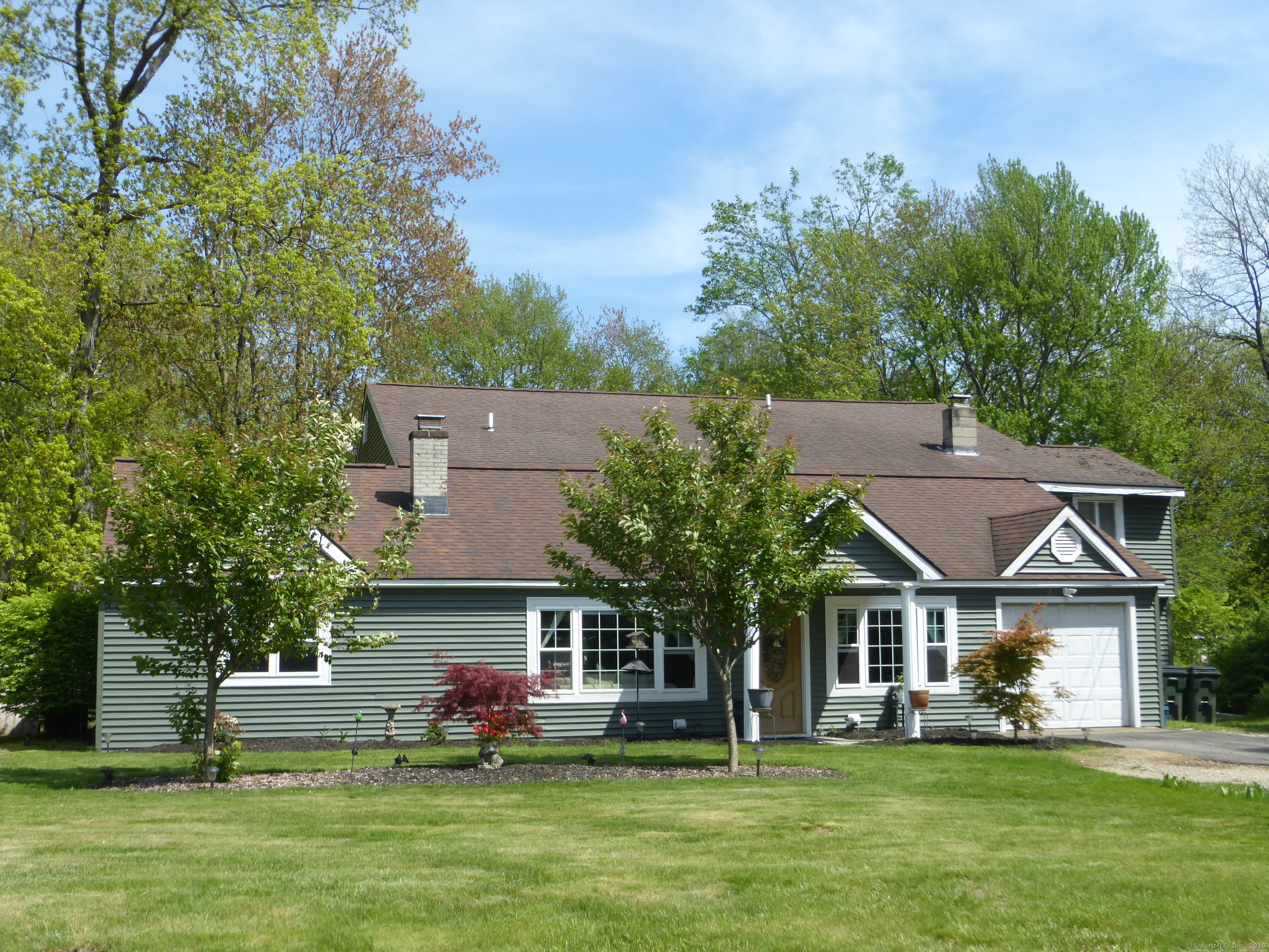 8 Orchard Drive Prospect CT 06712