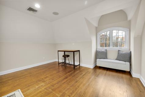 65 Ironwood Road Guilford CT 06437