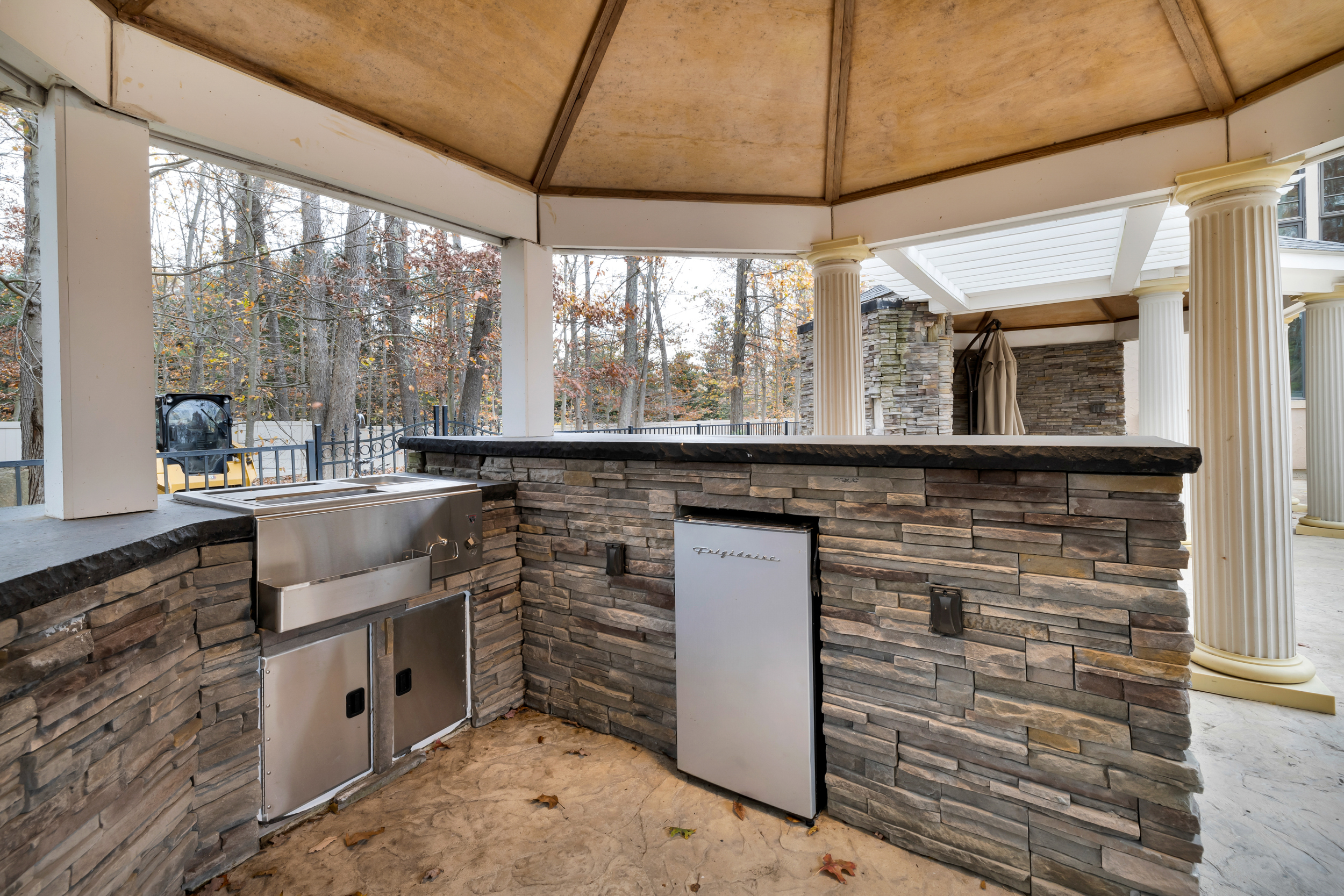 65 Ironwood Road Guilford CT 06437