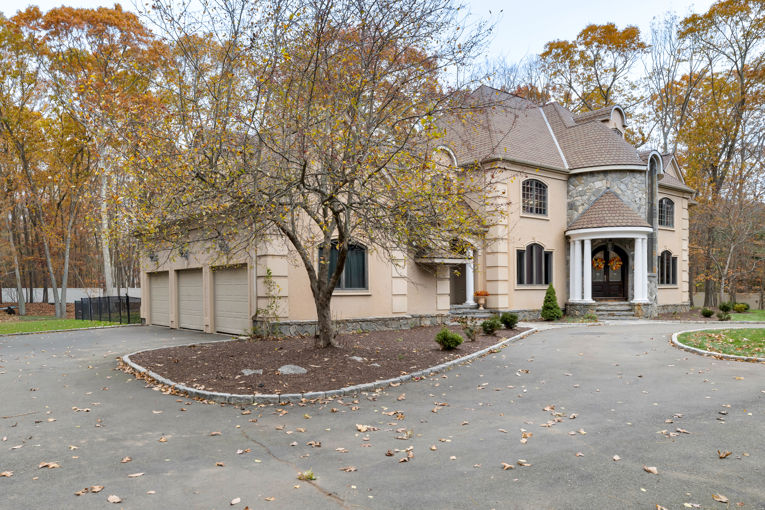 65 Ironwood Road Guilford CT 06437