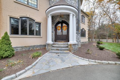 65 Ironwood Road Guilford CT 06437