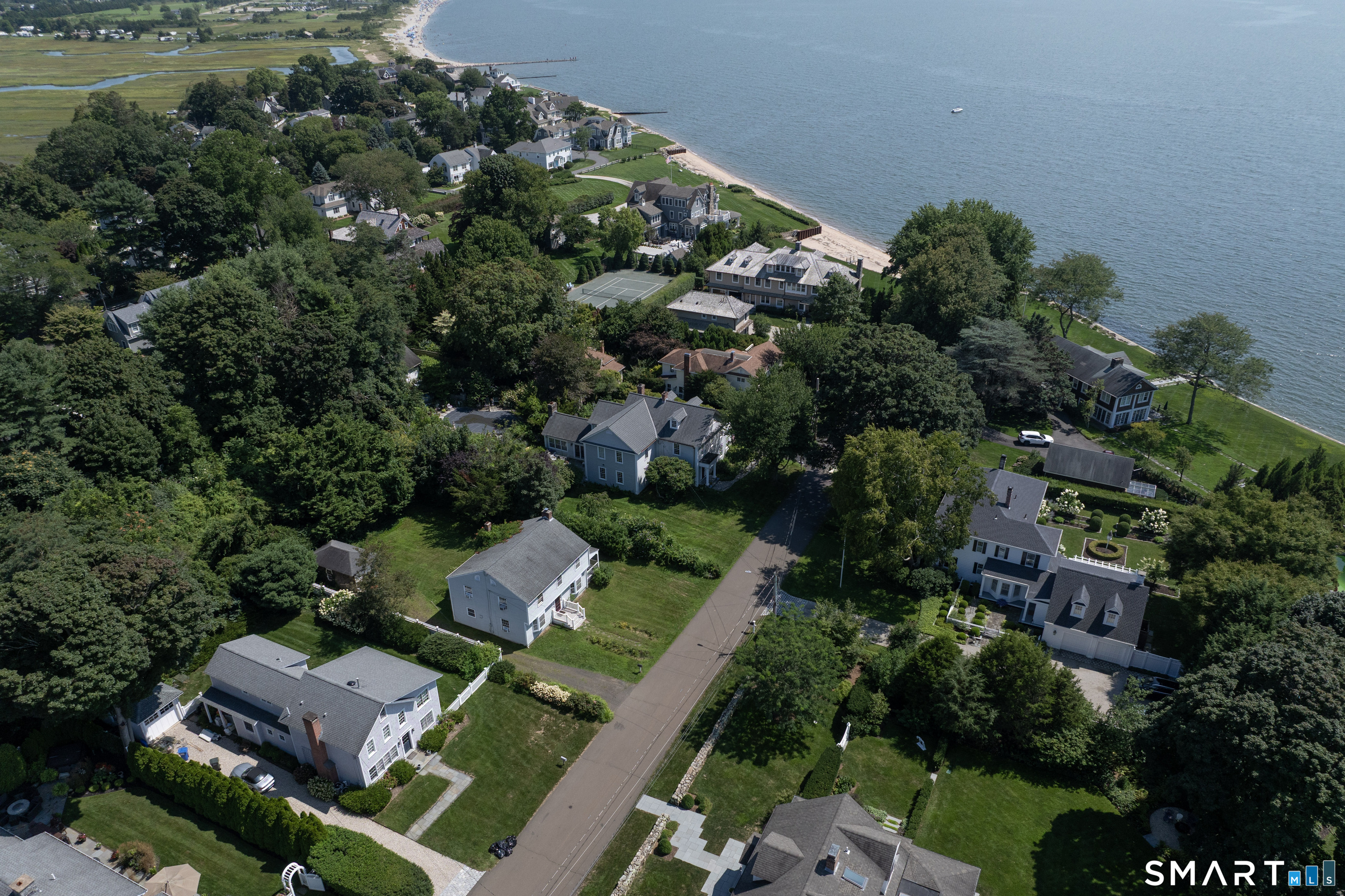 35 Neptune Avenue Madison CT 06443