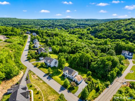 20 Upper Kensington Drive East Lyme CT 06333