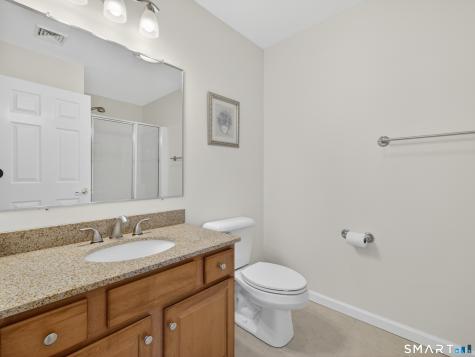 20 Upper Kensington Drive East Lyme CT 06333