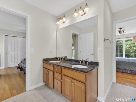 20 Upper Kensington Drive East Lyme CT 06333