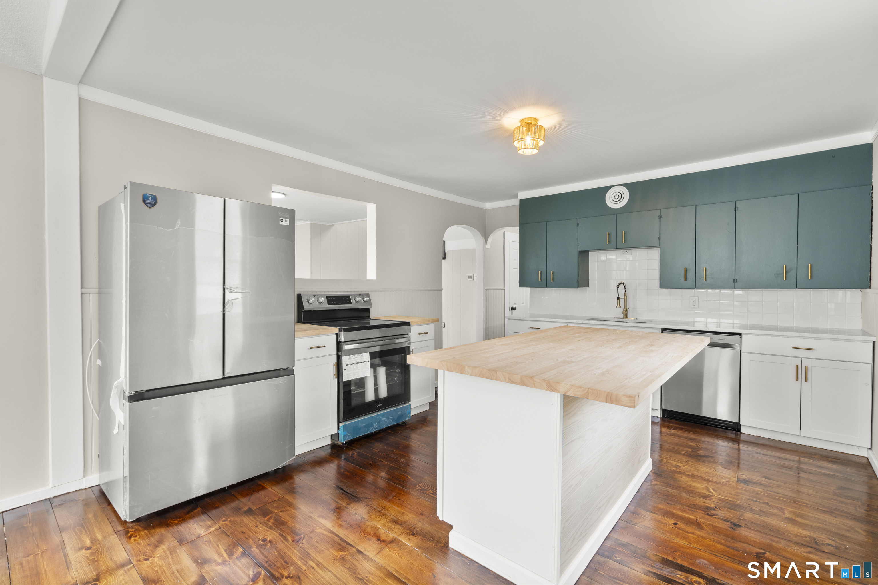 172 Red Mountain Avenue Torrington CT 06790