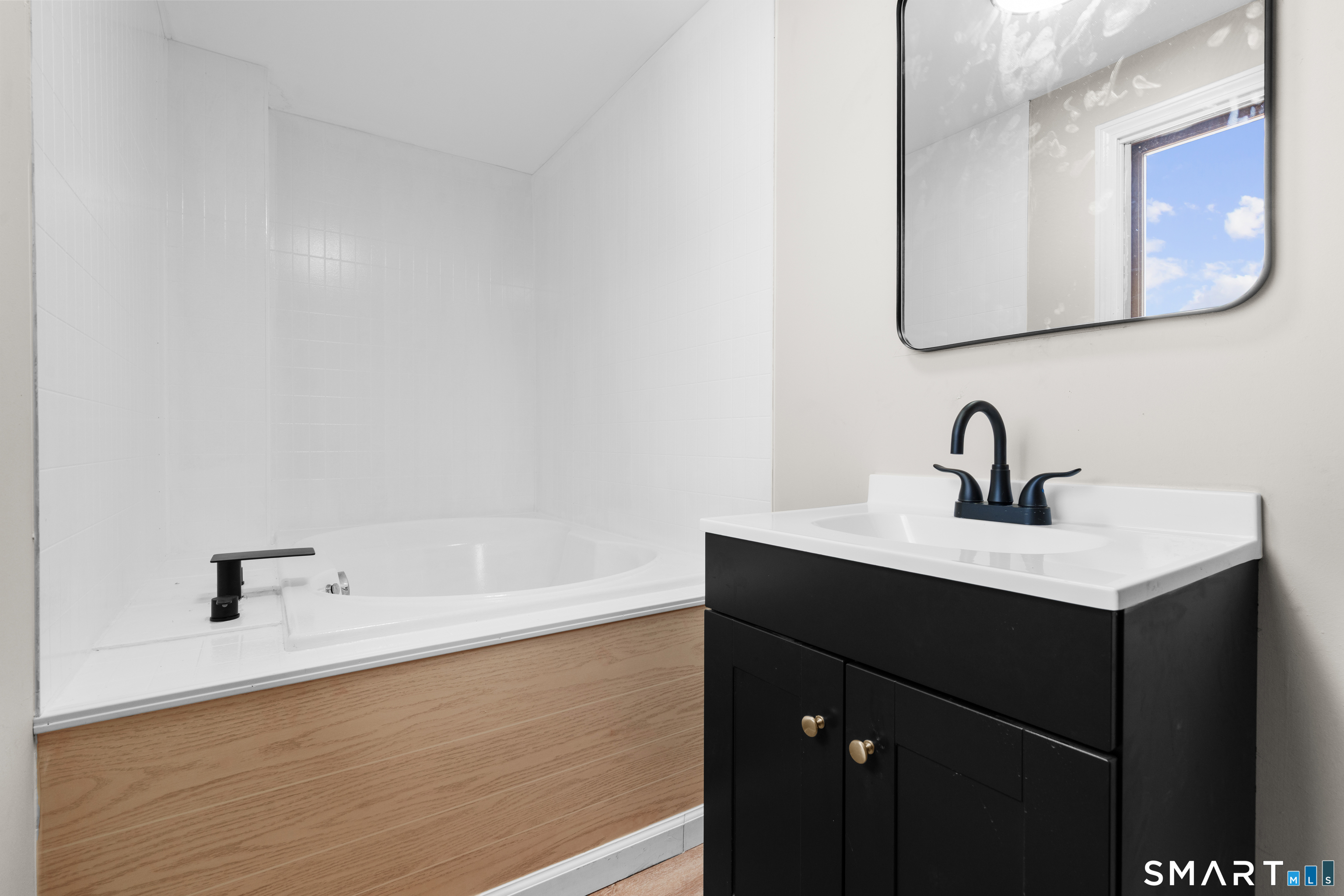 172 Red Mountain Avenue Torrington CT 06790