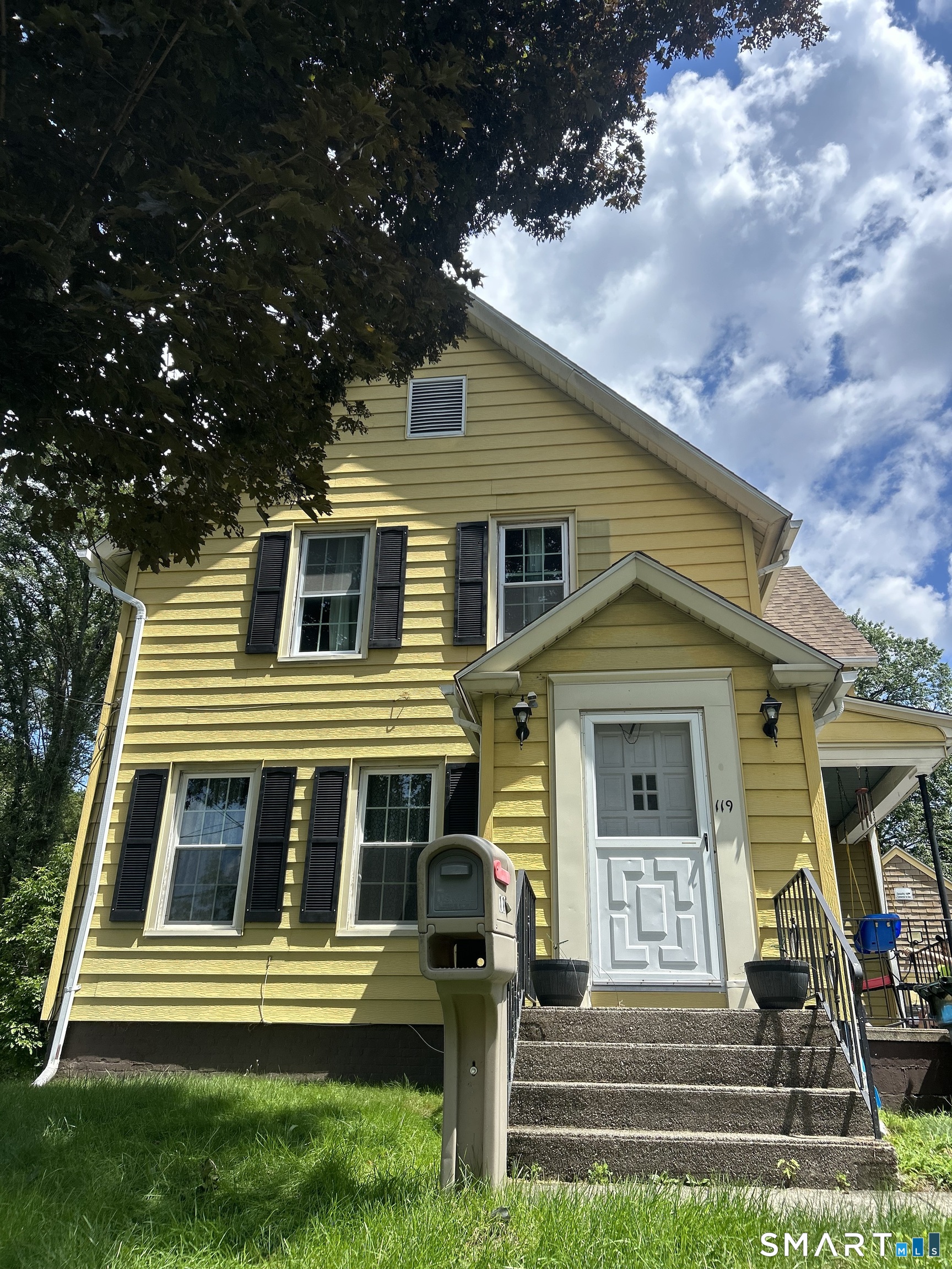 119 Cedar Street Norwich CT 06360