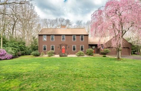 5 Riverdale Drive Cromwell CT 06416