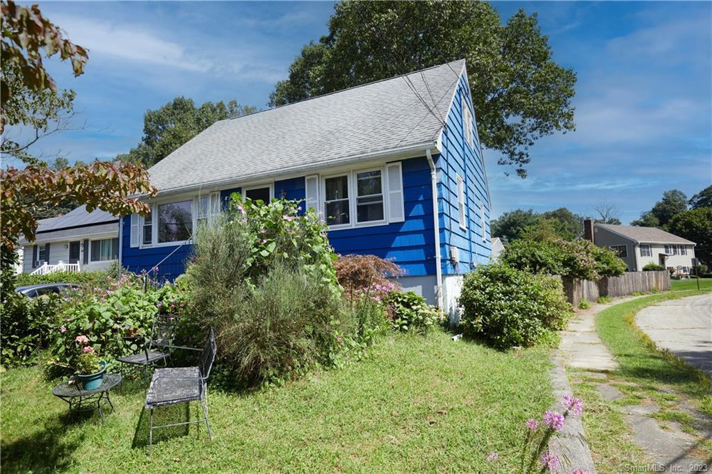 163 Forestview Road Bridgeport CT 06606